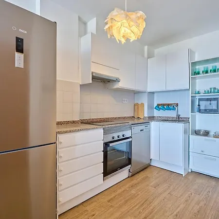 Fantastico Alojamiento Junto Barcelona Y Playa Apartment *