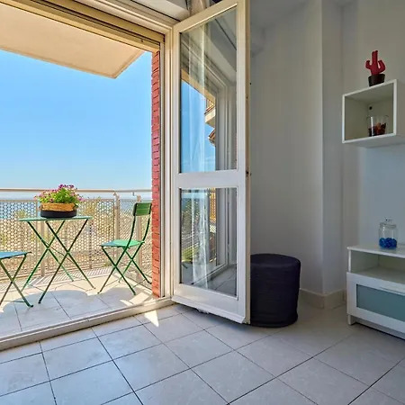 Fantastico Alojamiento Junto Barcelona Y Playa Apartment *